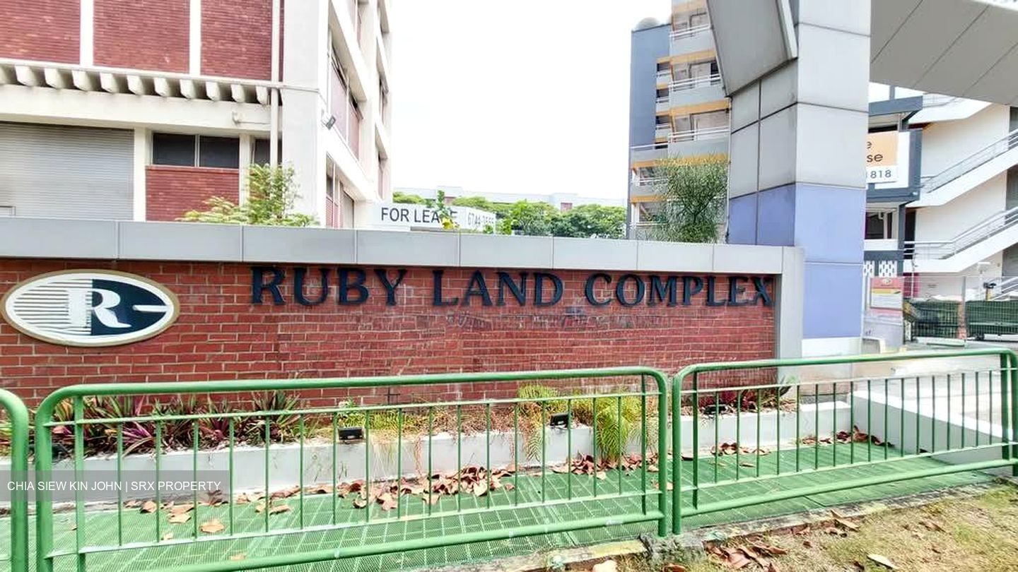 Ruby Land Complex (D13), Factory #582816921